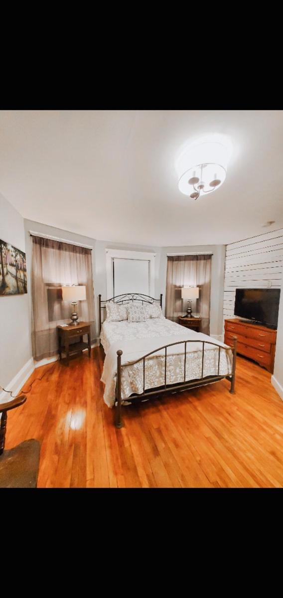 The Willow House Bed & Breakfast Kensington Bagian luar foto