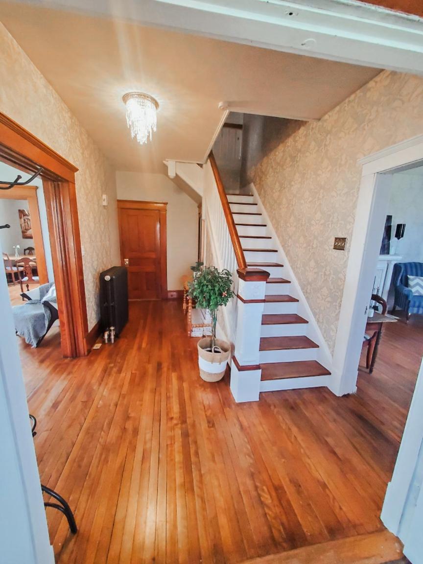 The Willow House Bed & Breakfast Kensington Bagian luar foto