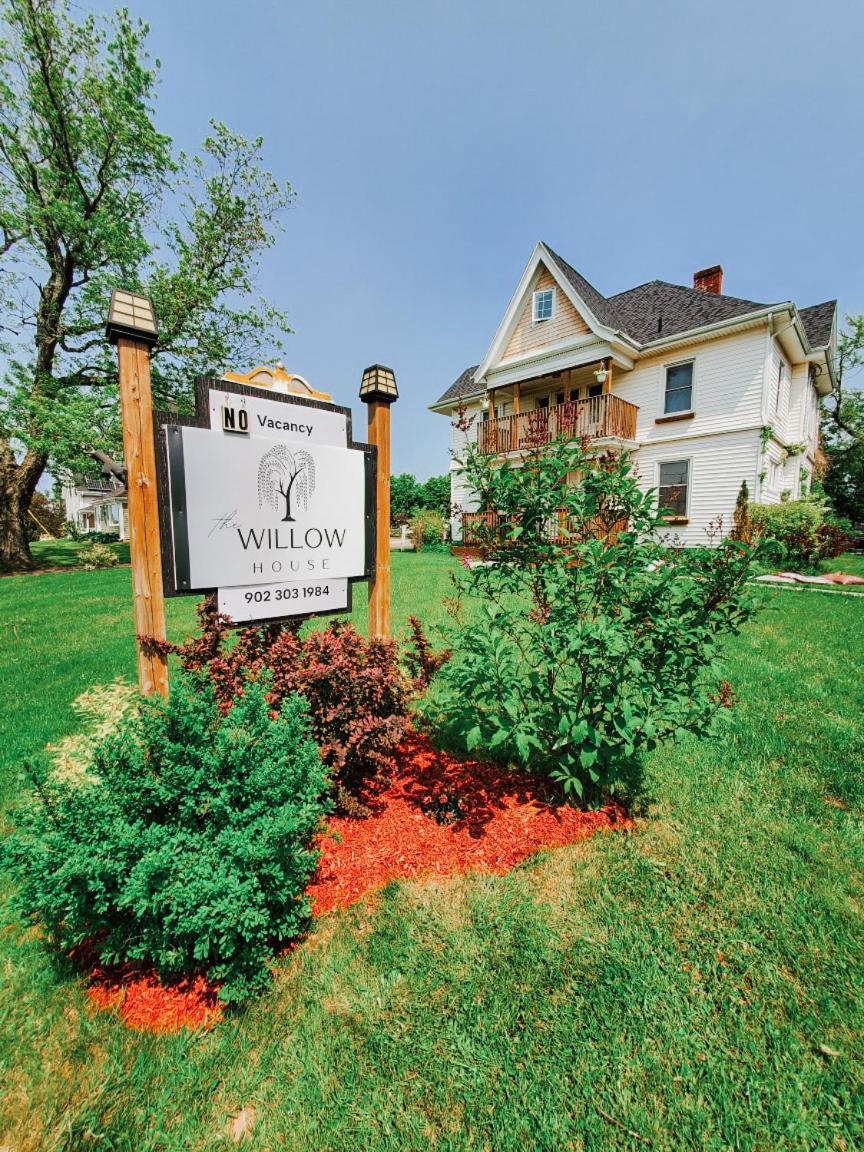 The Willow House Bed & Breakfast Kensington Bagian luar foto